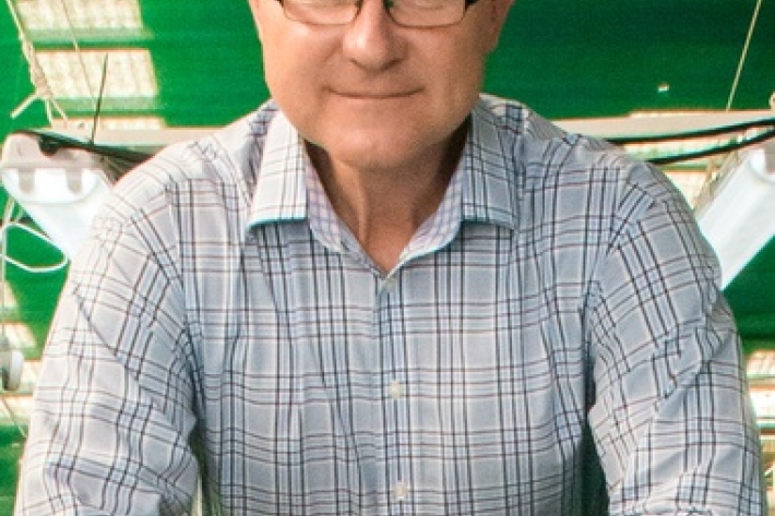 Dr Michael Bruce