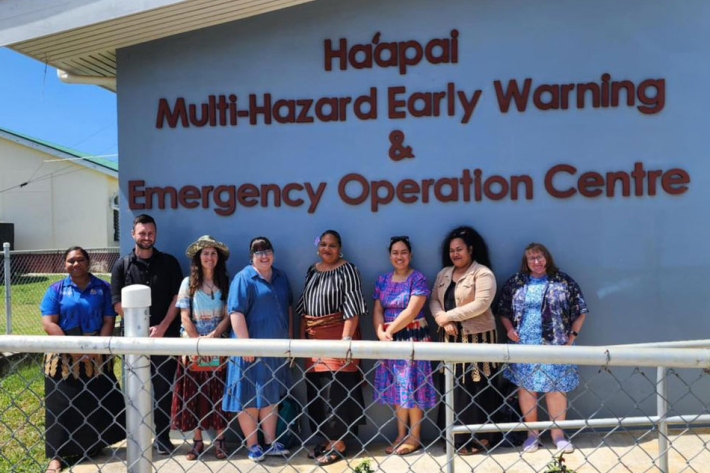 Group photo outside the National Disaster Risk Management Office, Ha’apai