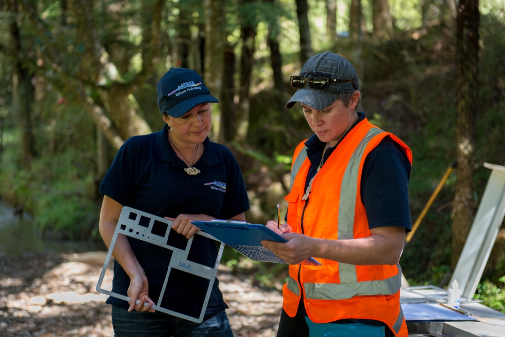 Darcel Rickard (L) and Erica Williams (R) during the Wairua survey