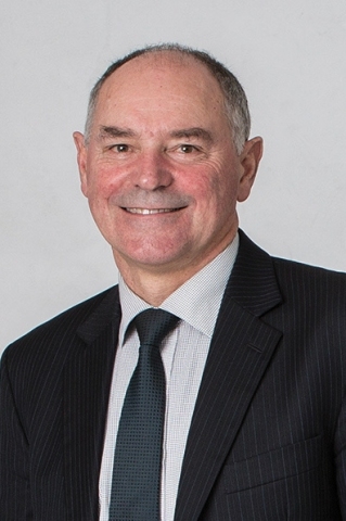 Headshot of Dr Rob Murdoch, General Manager - Science/ Deputy Chief Executive, smiling in a suit and tie.