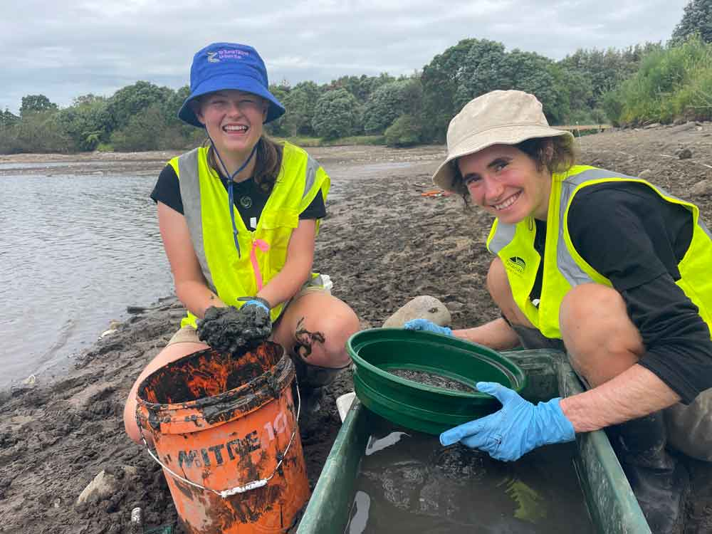 Blake interns Anna and Elenor surveying substrate from Lake Rotomanu 